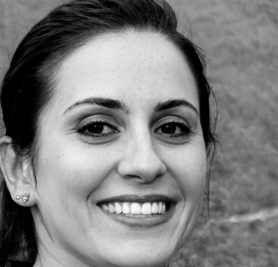 Instructora experta en finanzas